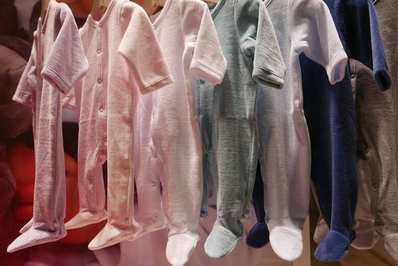 嬰兒服裝尺碼說明:購買各種尺碼的嬰幼兒服裝需要了解的內容