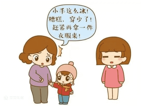 內蒙2歲萌娃不願穿衣服，剛出門就被凍回家，網友：又慫又可愛-3